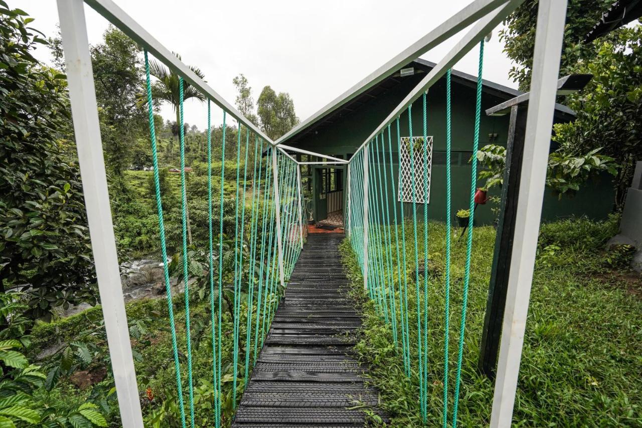 Villa Iron Bridge Cove Meppādi Exterior foto